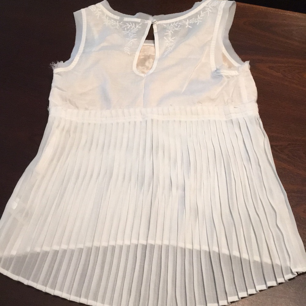 American Eagle top - Picture 6 of 6